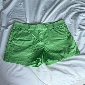 Vineyard Vines shorts